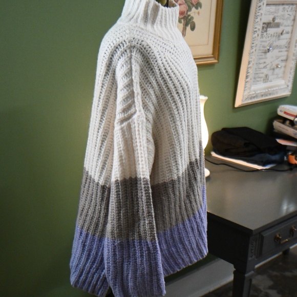 Ann Taylor Colorblock Turtleneck - Picture 2 of 4